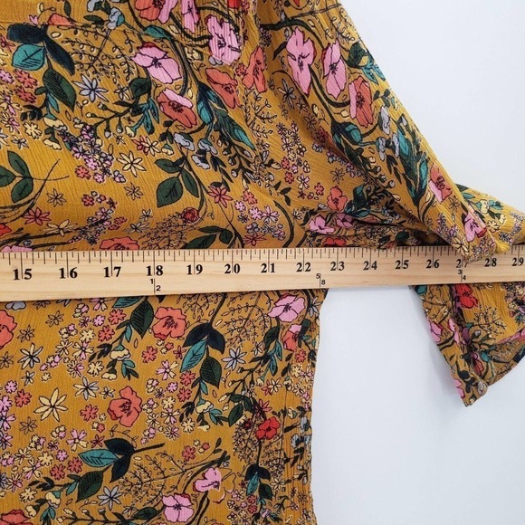 I The Wild Floral Cardigan Womens Medium Mustard Yellow Boho Peasant Tie Front - Picture 7 of 12